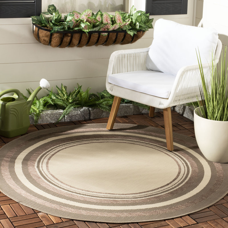 Carold Performance Solid Color Indoor/Outdoor Area Rug, Round 5'3"