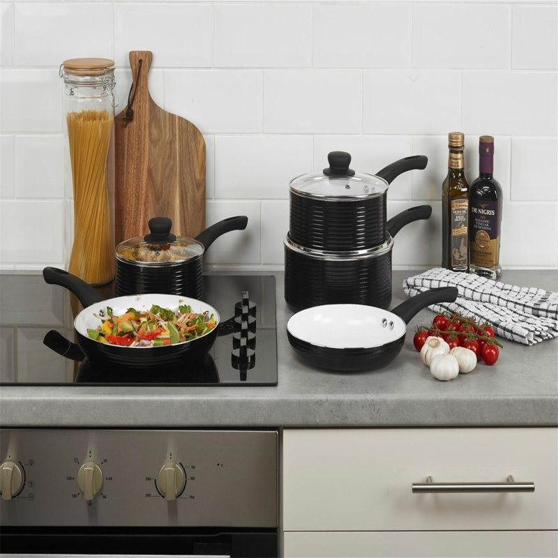 Noelani 8 - Piece Aluminum Cookware Set
