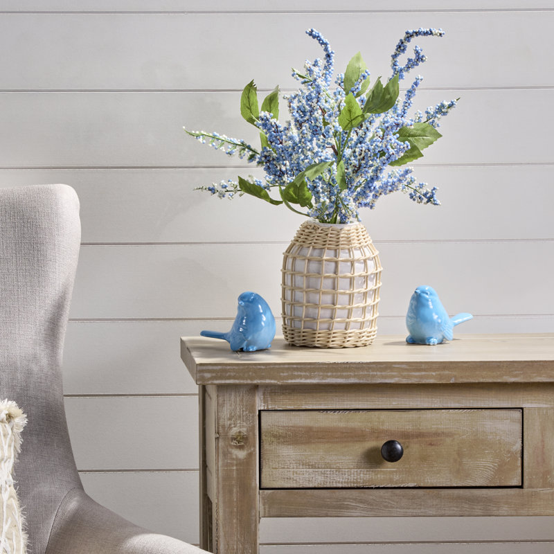 22" Blue Sky Berry Bundle