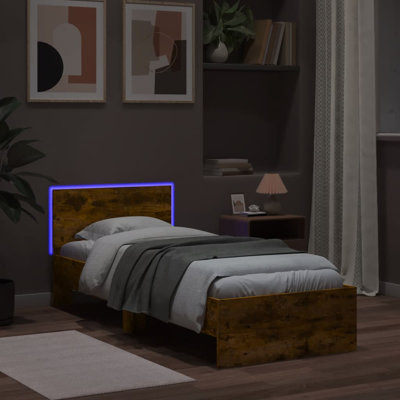 Nyleen Bed