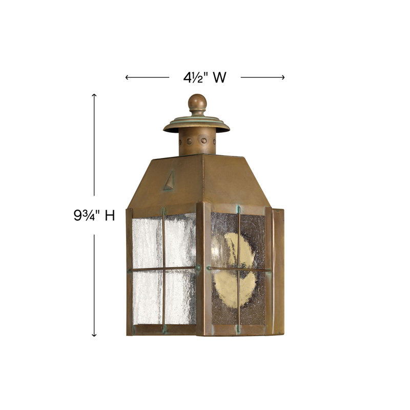 Nantucket Outdoor Wall Lantern