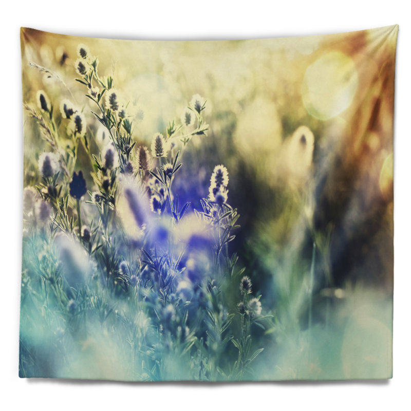 Tapisserie florale bleue, H 68 po x l 80 po