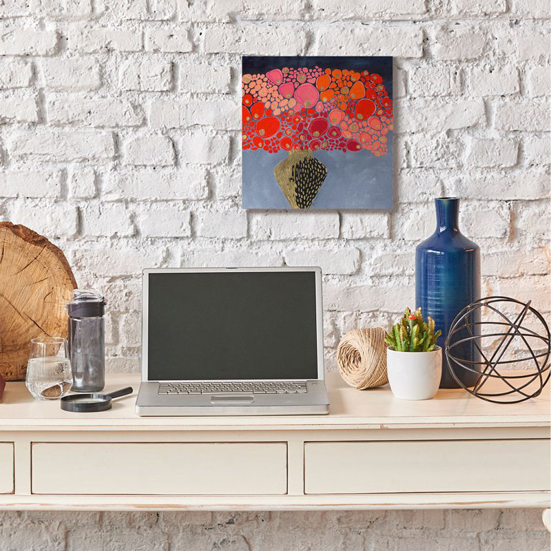 Abstrait rond bouquet de fleurs dans un vase par Troisième et mur - reproduction d'art, H 17 po x l 17 po x P 1,5 po