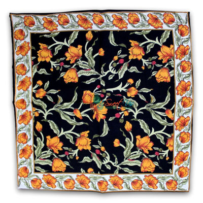 Serviette carrée en mélange de coton à motif floral