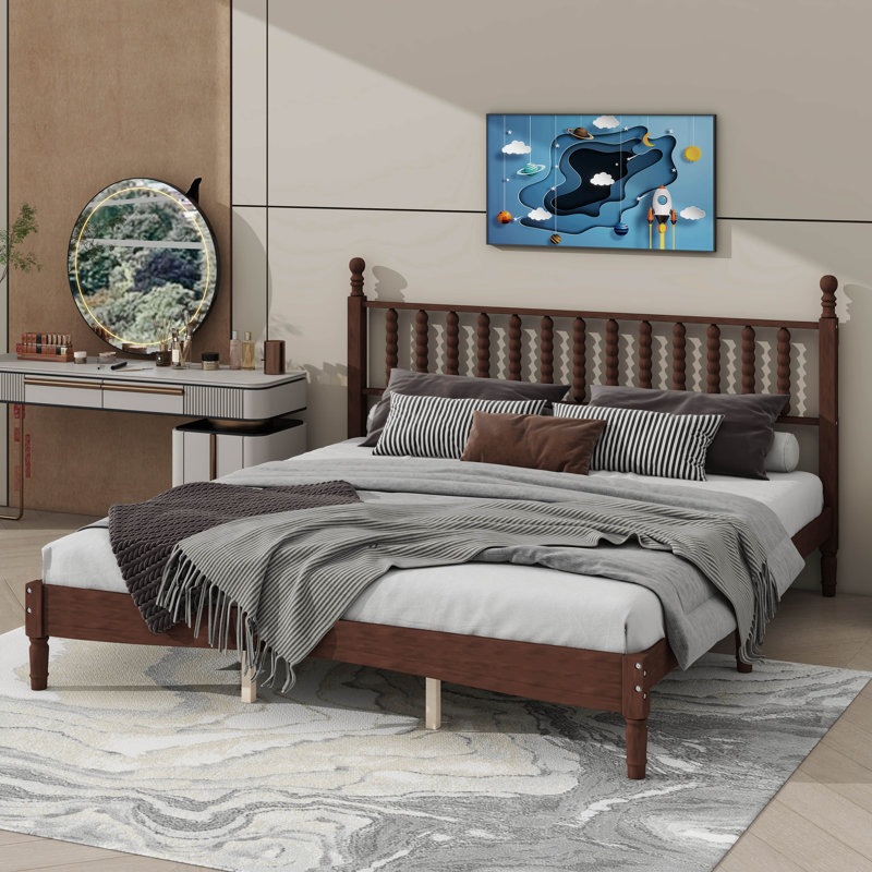 Très grand lit plateforme en bois avec tête de lit de style gourde, Très grand lit