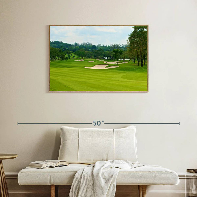 Magnifique terrain de golf, 37 po x 25 po, Cadre flottant en bois naturel