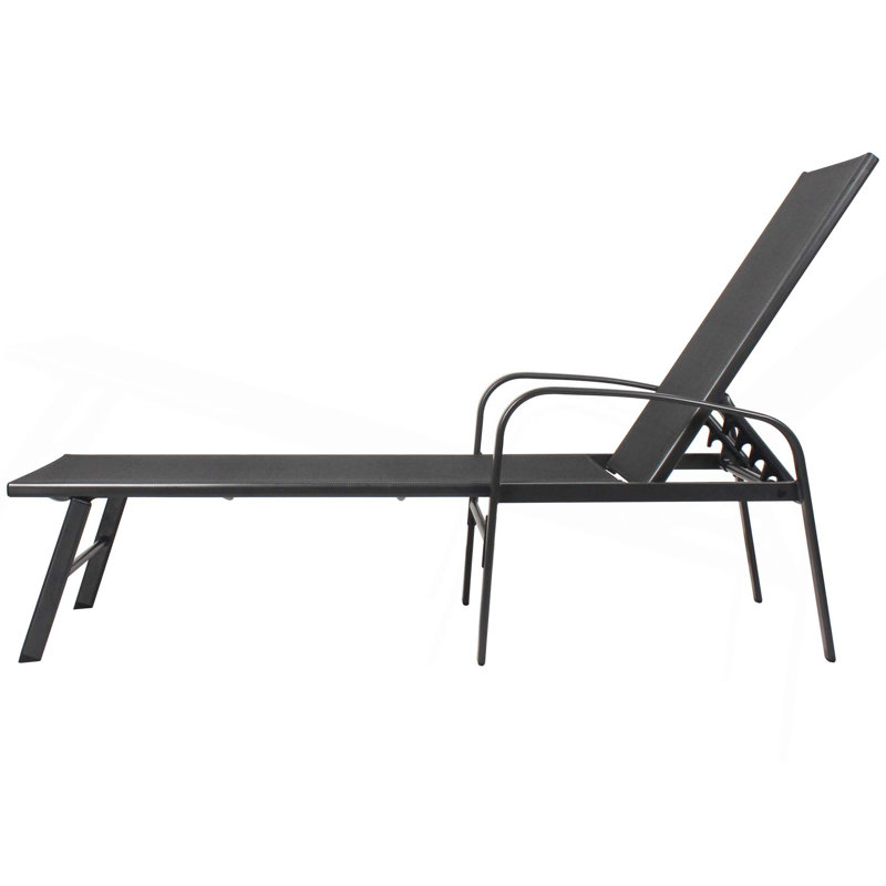 Chaise longue d'extérieur avec coussin pour la piscine