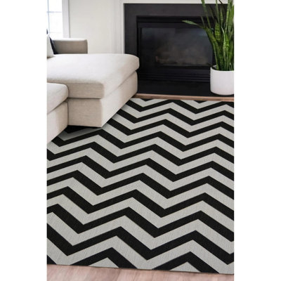 Chevron Dhurrie Indoor / Outdoor