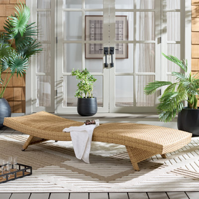 Chaise longue en mousse à séchage rapide Alex
