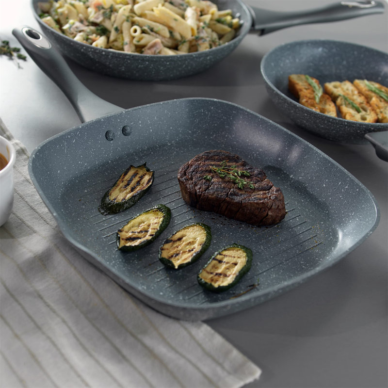 Panfilio 8 - Piece Aluminum Cookware Set