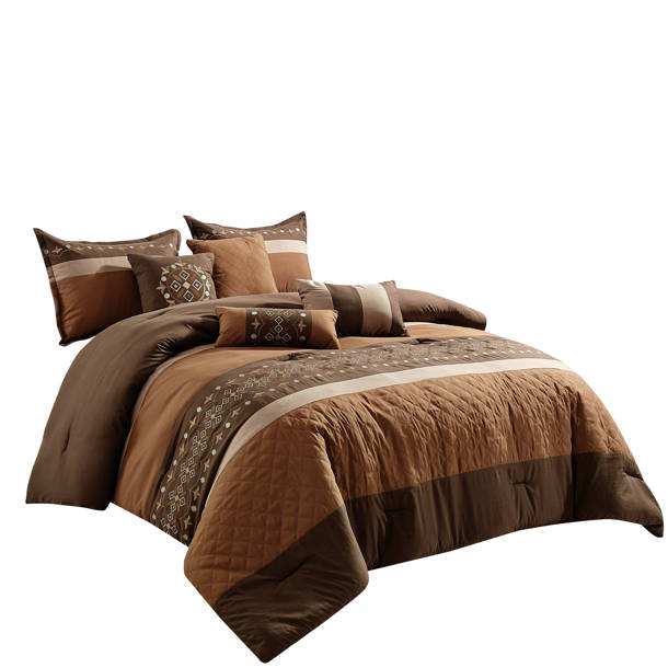Ebern Designs Aurick Comforter Set & Reviews | Wayfair