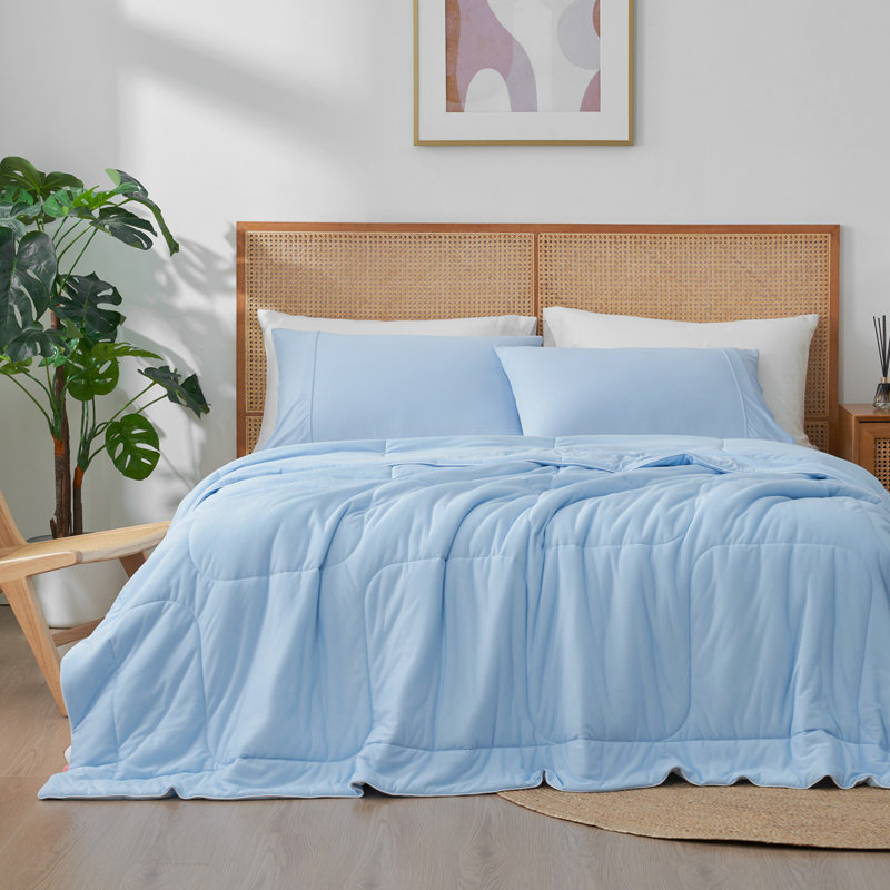 Cloud Texture Double-Sided Cooling Comforter For Hot Sleepers, Machine Washable, King Comforter, Heather Ice Blue