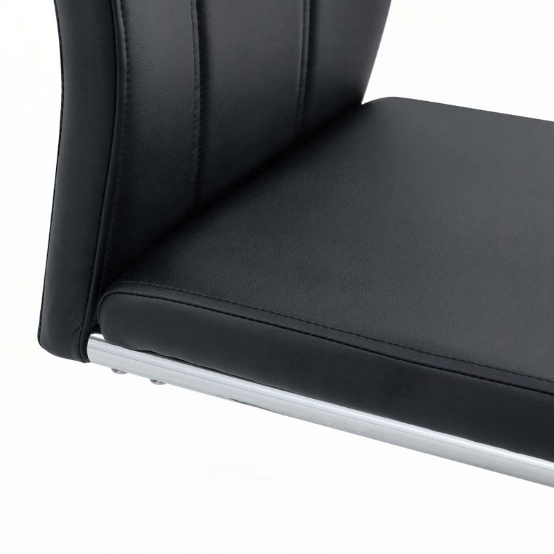 Chaise rembourrée en similicuir avec dossier haut et pieds robustes, Noir