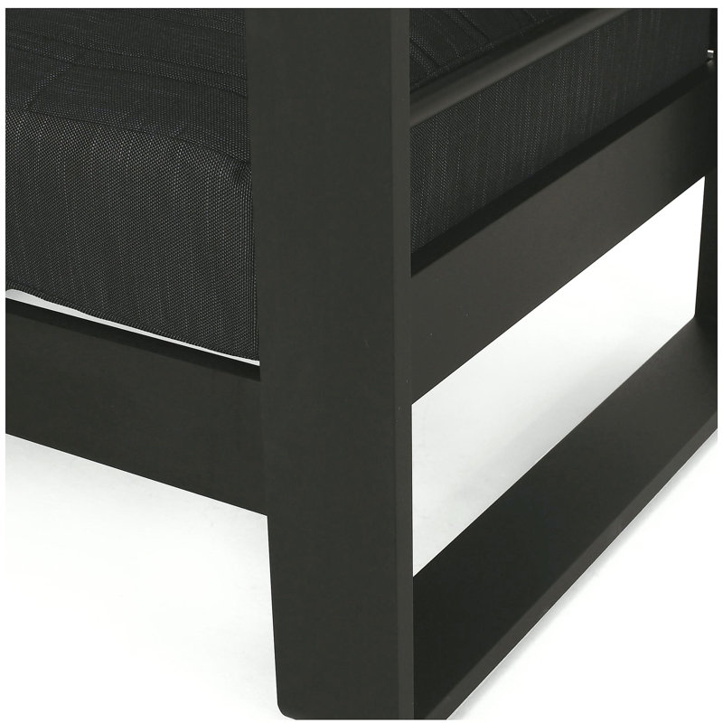 Un salon moderne essentiel, une ligne de chaise décorative simple, Noir