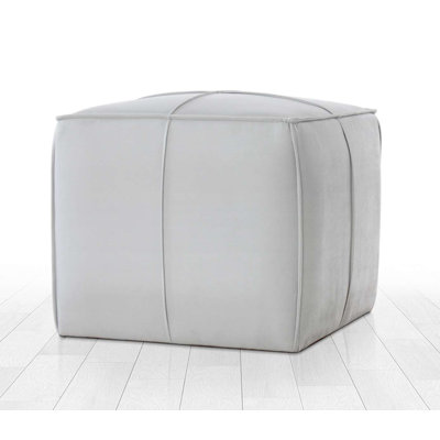 Pouf