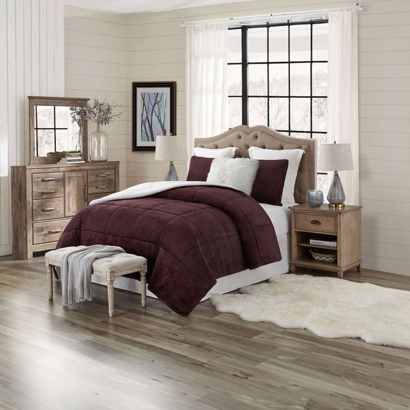 Wine Faux Fur and Sherpa Reversible Full Comforter Set