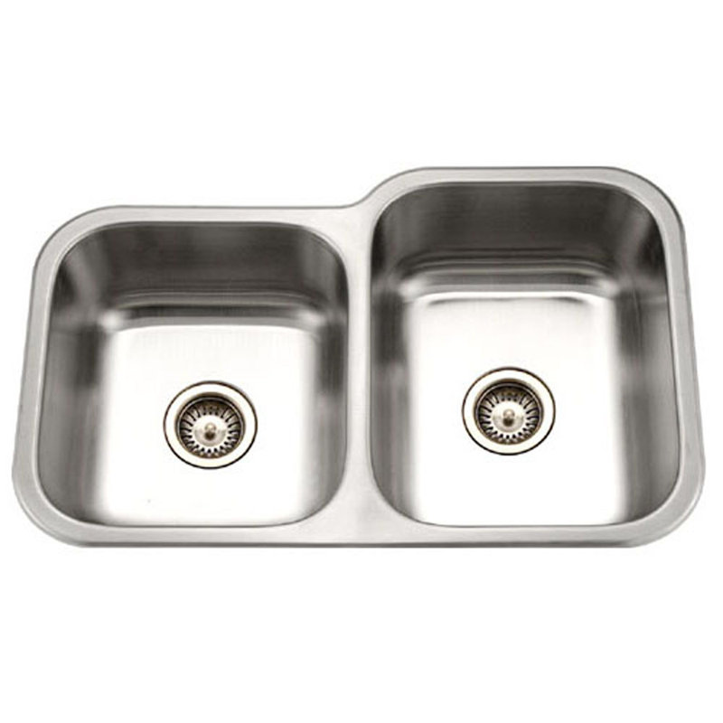 Medallion Classic 31.5'' L Undermount Double Bowl Stainless Steel Kitchen Sink