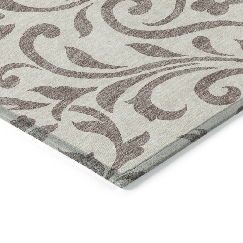 Malek Washable Floral Indoor / Outdoor Rug, Rectangle 2'6" x 3'10"