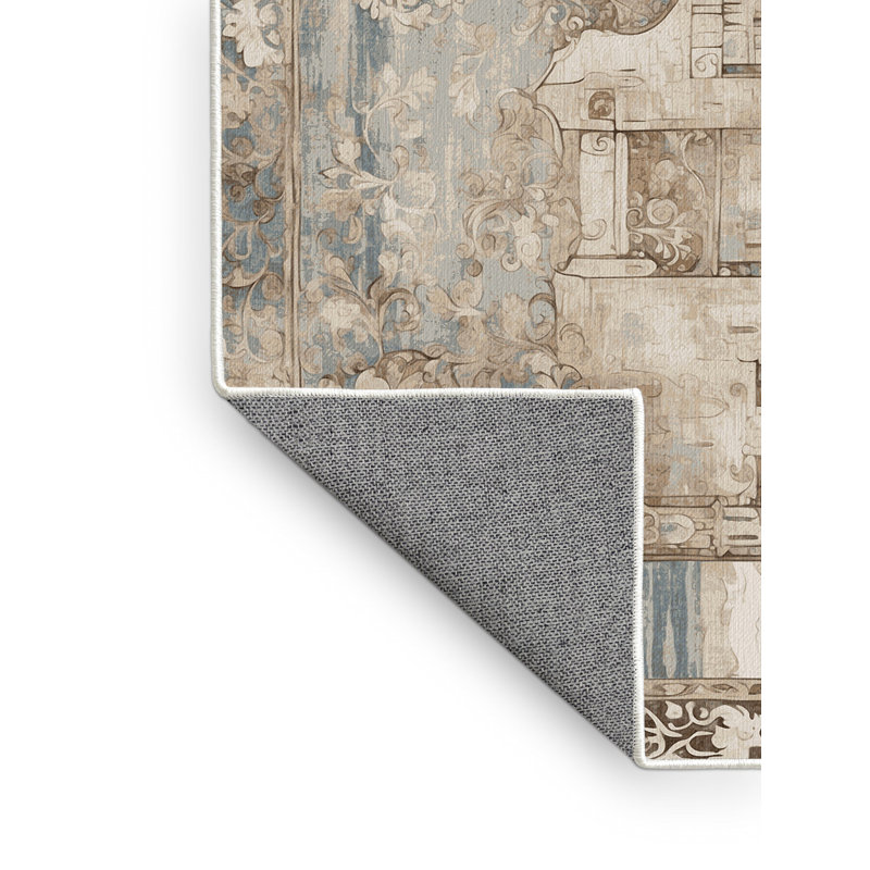 Bannered Hall Rug, Round 8'
