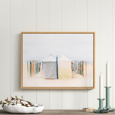Seaside 5 (Beach) par Carina Okula - Photographie de cadre flottant sur toile