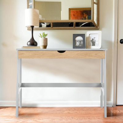 Bureau minimaliste moderne en bois massif avec tiroirs et pieds trapézoïdaux Hilton
