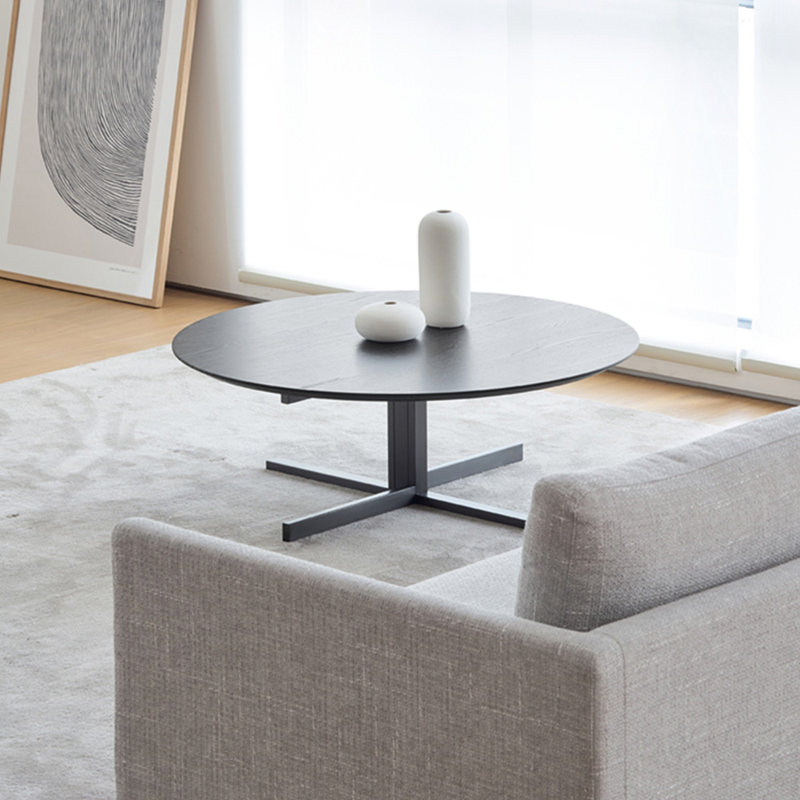 Modern simple round solid wood coffee table, 15.74" H x 39.37" L x 39.37" W