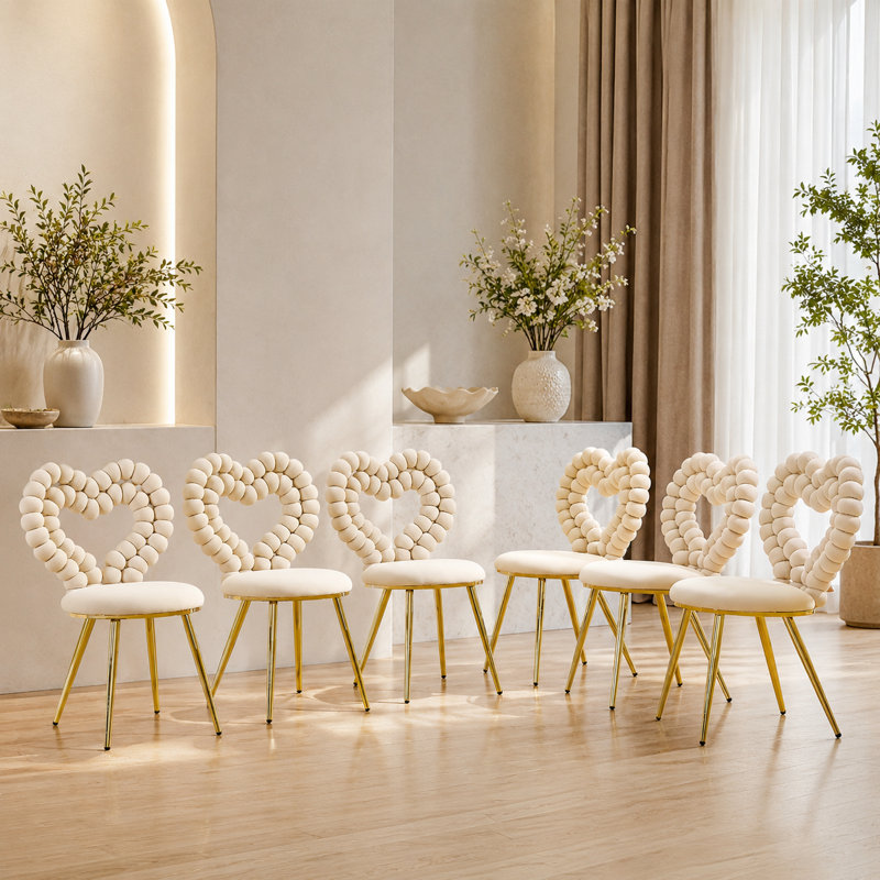 Chaise ensoleillée en forme de cœur, Beige