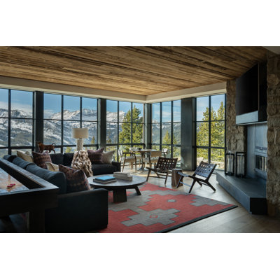 Mesa Wool Southwestern Area Rug