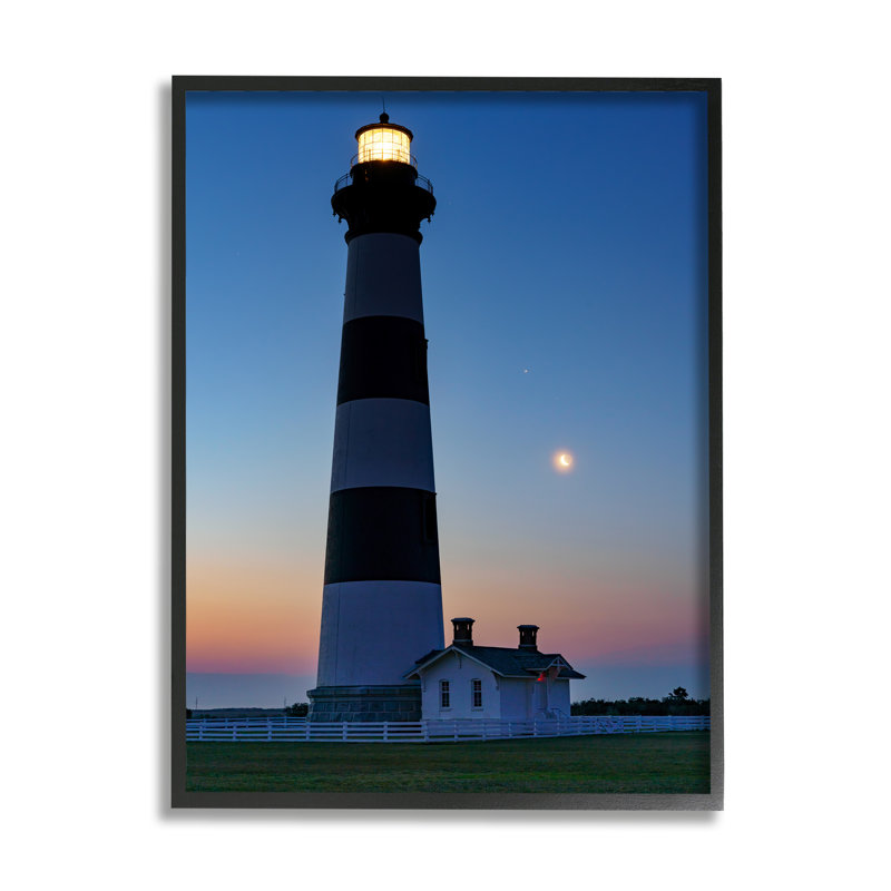 «Blue Moonlit Lighthouse Coast» par Rick Berk - photographie à cadre flottant sur bois, Giclée encadrée noir minuit