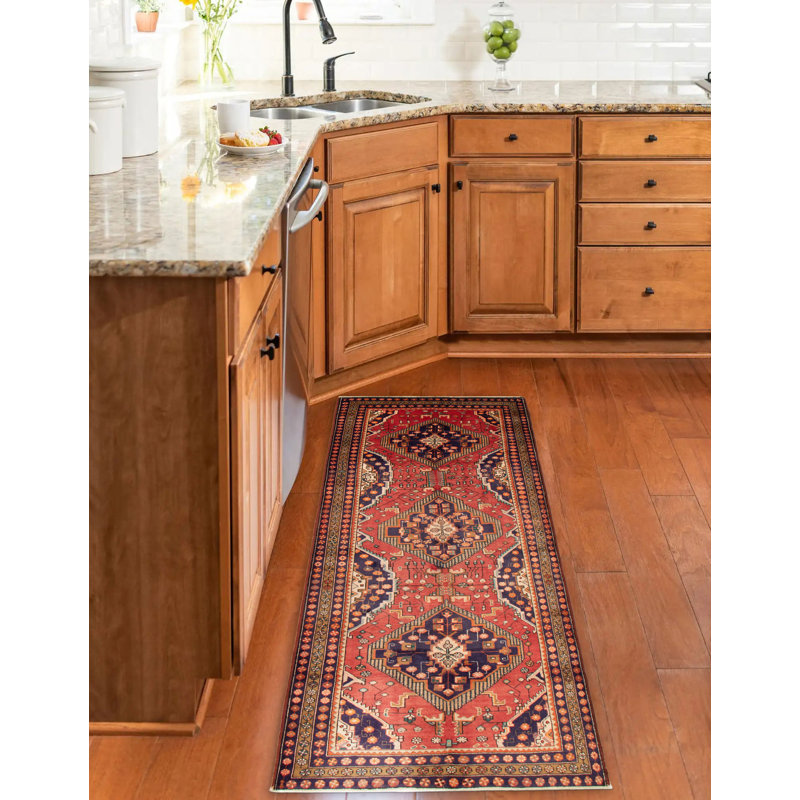 Tapis rouge Konya Anatolian 4 pi 10 po x 12 pi 5 po