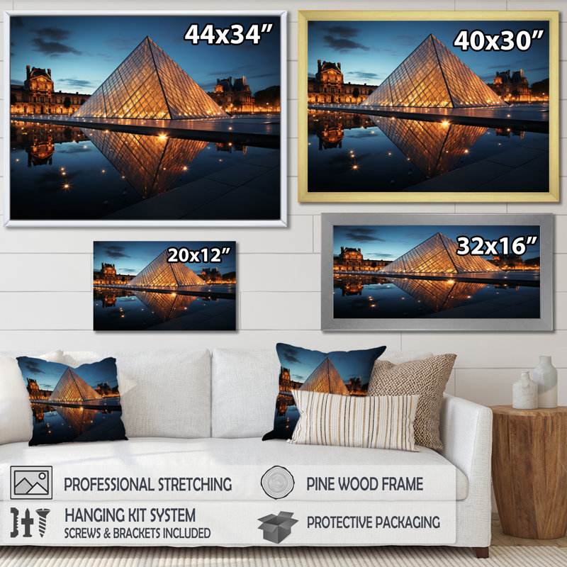 France Louvre Illumination I - impression, Cadre flottant noir, H 12 po x l 20 po x P 1 po