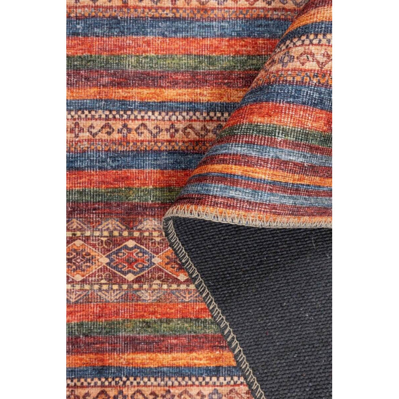 Tapis rouge Ottilie, Rectangle 4 pi 8 po x 6 pi 3 po