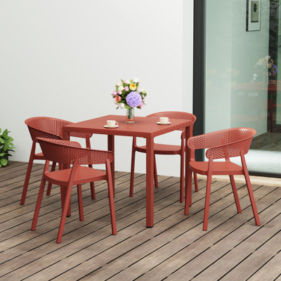 Ensemble repas carré pour 4 personnes