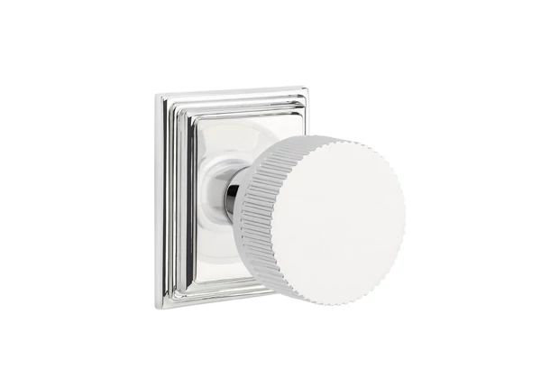 Mortaise intérieure Emtek Select Passage avec rosette Wilshire et tige conique, poignée moletée droite (LH), Nickel satiné
