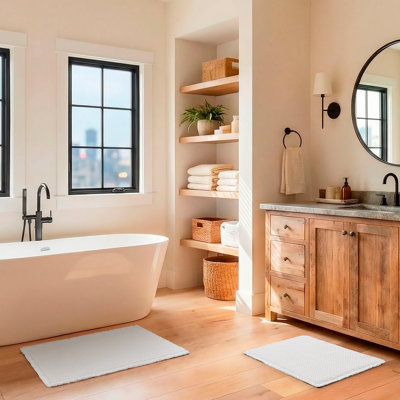 Lucky Brand Taylor Solid Waffle Weave Bath Rug Set