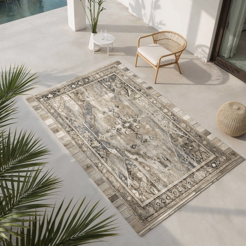 Tapis intérieur et extérieur Antique Aura, Rectangle 1 pi 6 po x 2 pi 6 po