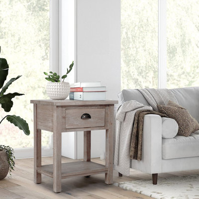 Table de chevet en bois massif Davida