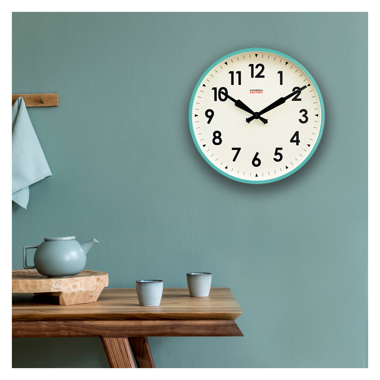 18'' Metal Wall Clock