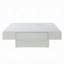 Table basse Keya, plateau carré 43 po, finition blanche ultrabrillante
