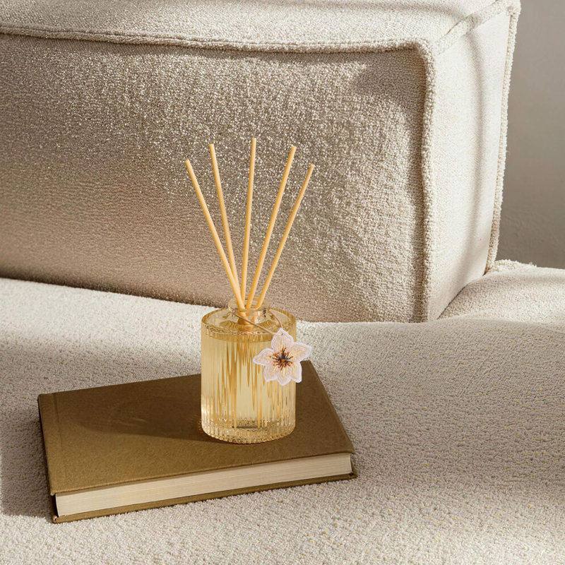 White&Magnolia Reed Diffuser Set, White Maganolia