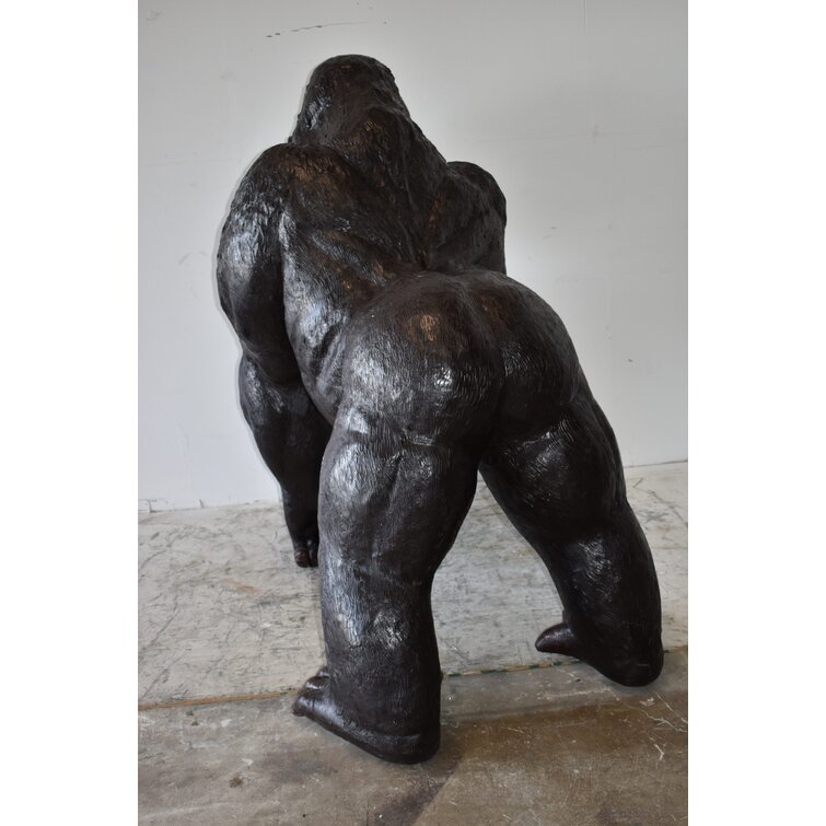 https://assets.wfcdn.com/im/99732452/resize-h755-w755%5Ecompr-r85/1706/170602980/Gorillas+Garden+Statue.jpg