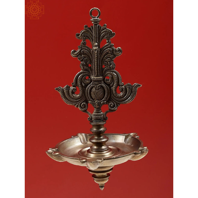 Lampe à huile à 5 mèches 9 po Diya - Art traditionnel Hoysala