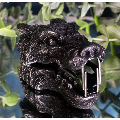 Hendel Figurines & Sculptures