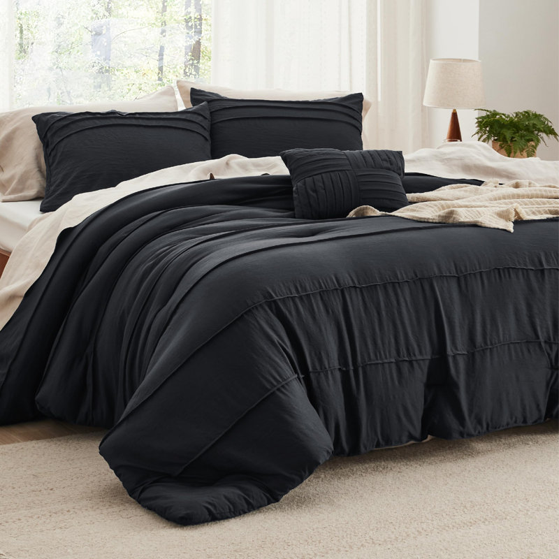 Bedsure Pinch Pleat Comforter Set Boho Bed-in-A-Bag Bedding Set with  Pillowcases for All Season, Black