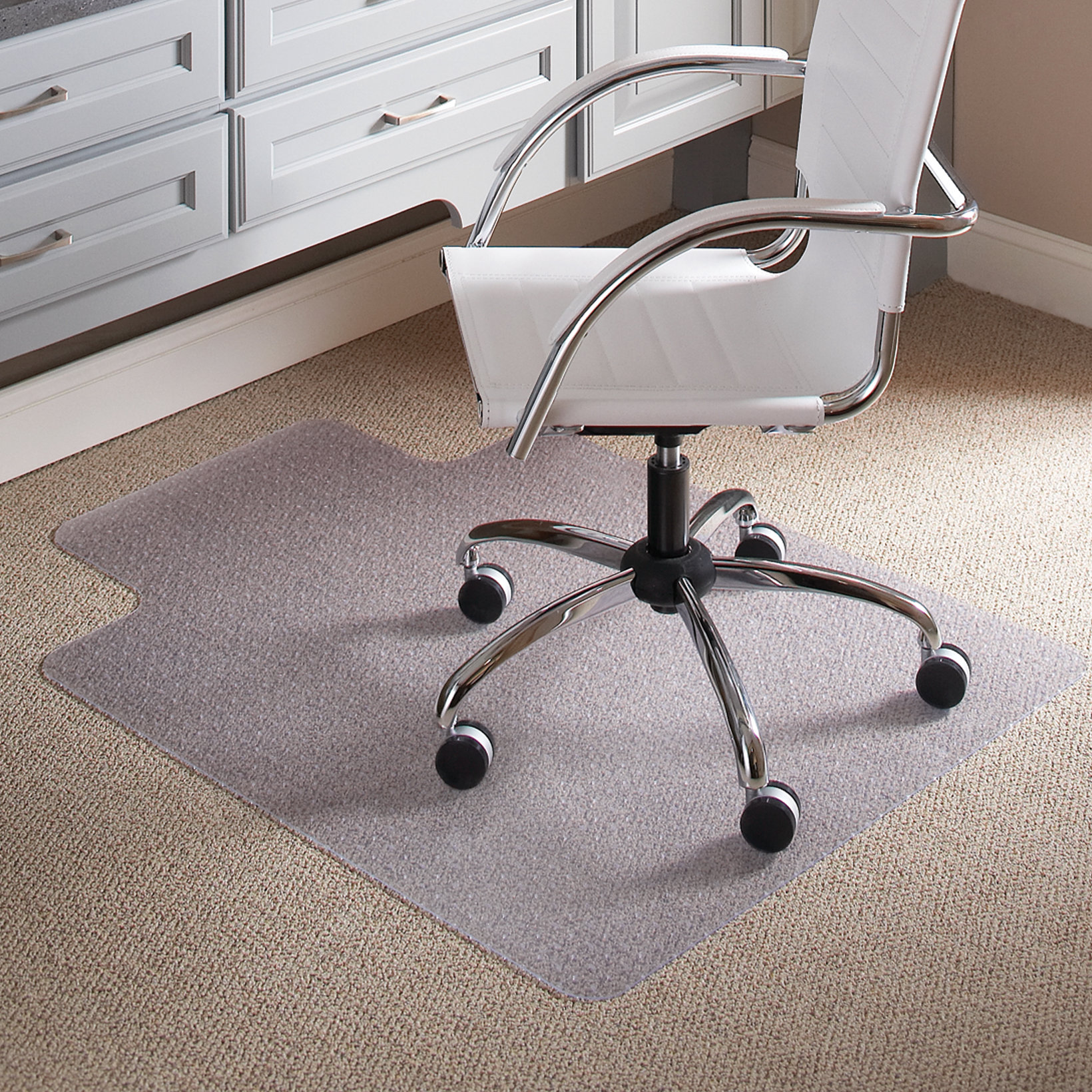 WorkOnIt 36 x 48 Office Desk Chair Floor Mat with Lip for Low Pile  Carpet, Clear