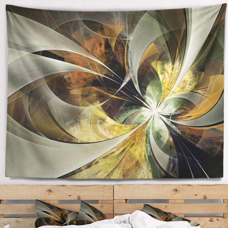Tapisserie floral symétrique doré, H 32 po x l 39 po