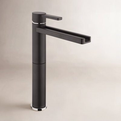 Capri Single-Hole Bathroom Faucet