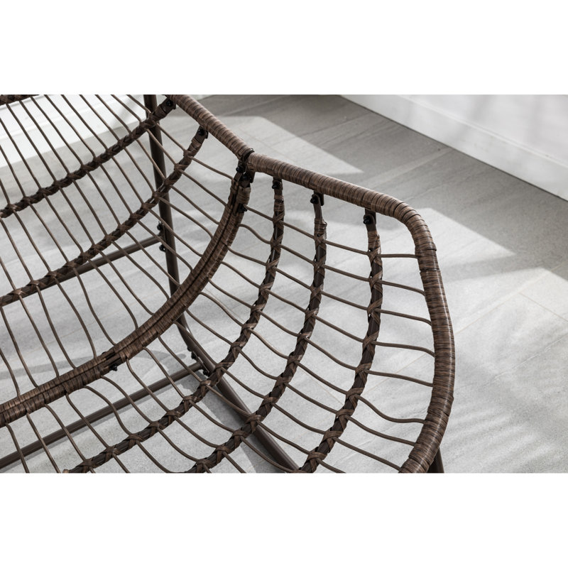 Chaise berçante ergonomique pour l'extérieur avec rembourrage gris