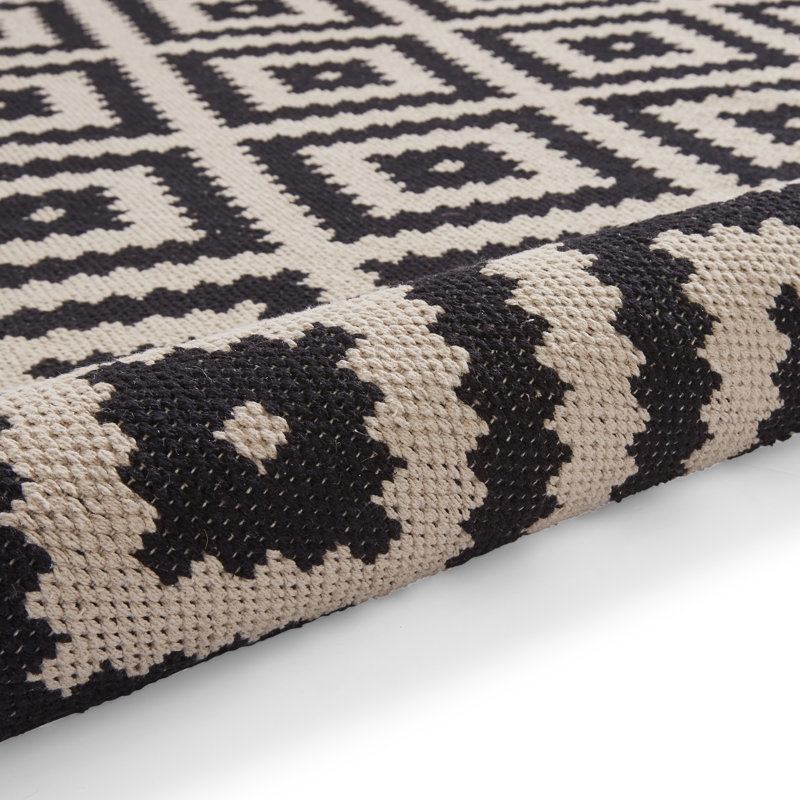 Hazuko Geometric Cotton Hand Braided 120cm X 170cm Area Rug