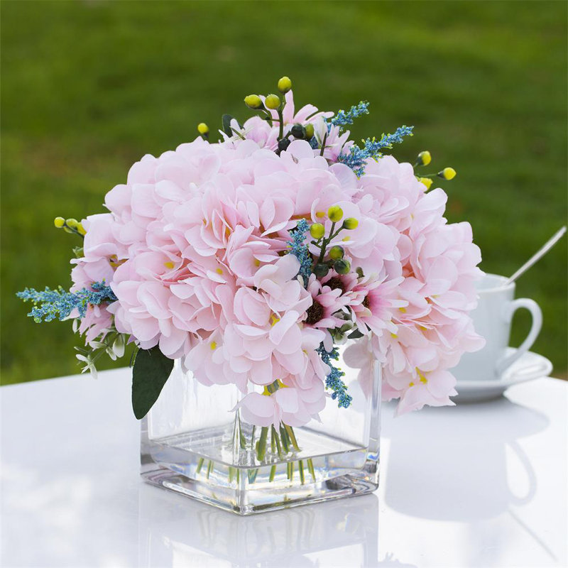 Vase en verre transparent, H 6 po x l 6 po x P 6 po
